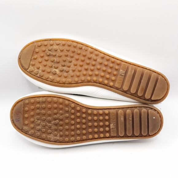 Minnetonka Beaded Leather Flats White Red Women’s 6 Folk Boho Style - Picture 6 of 7